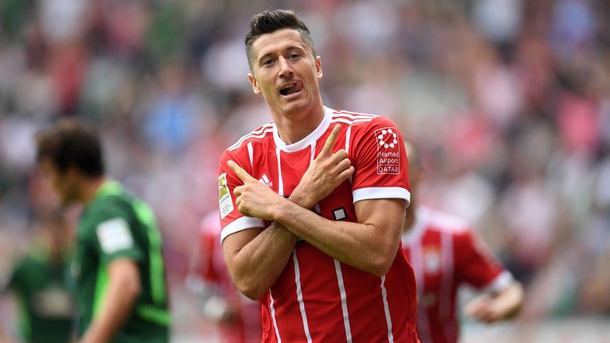 Ronaldo Khóc